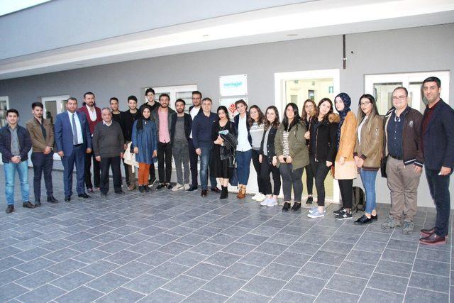 Mersin GİAD üyeleri, üniversitesi öğrencileriyle bir araya geldi