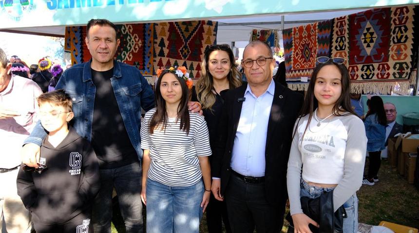Yoğun ilgi! Kadınların el emeğiyle ilmik ilmik işleniyor