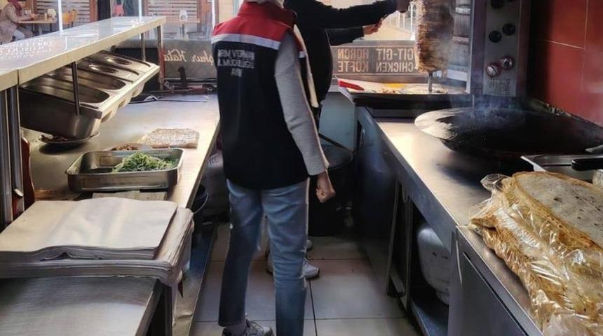 Söke'de dönerciler denetlendi