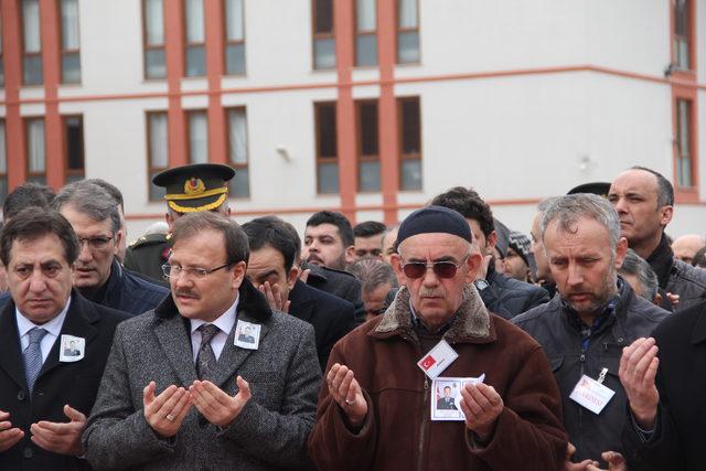 Şehit Pilot Yüzbaşı Yunus Bal, son yolculuğuna uğurlandı