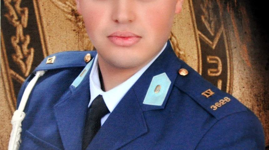 Şehit Pilot &Uuml;steğmen G&ouml;kdoğan, son yolculuğuna uğurlandı