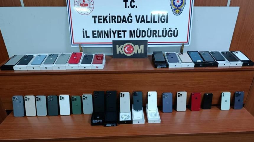 Tekirdağ'da kayıt dışı cep telefonu operasyonu: 3 kişi hakkında işlem başlatıldı