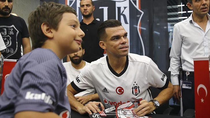 PSG Pepe'yi kadrosuna katmak istiyor G2