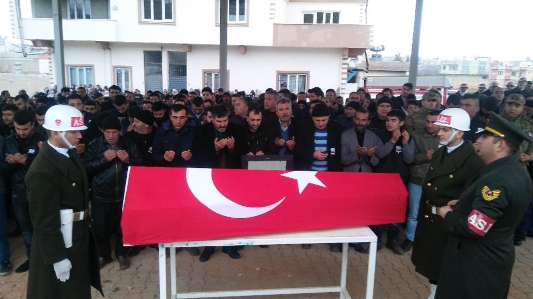 (Duzeltme) Cumhurbaşkanı Erdoğan&rsquo;ın katıldığı t&ouml;renle mezun olan astsubay, trafik kazasında şehit oldu