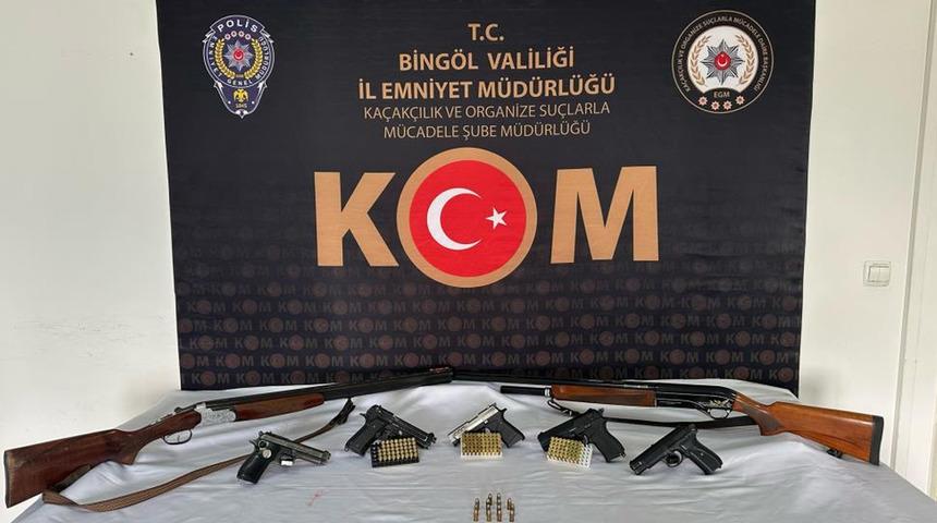Bingöl'de silah kaçakçılarına geçit yok! 2 şüpheli tutuklandı