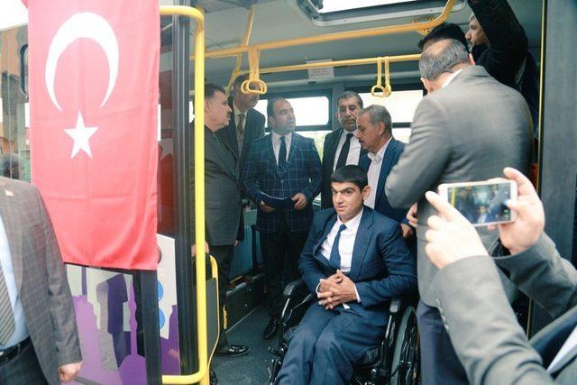 Büyükşehir ile Ceylanpınar’da konforlu ulaşım dönemi başladı