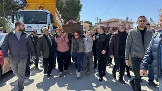 Denizli'de eski eşi tarafından öldürülen kadının cenazesi defnedildi