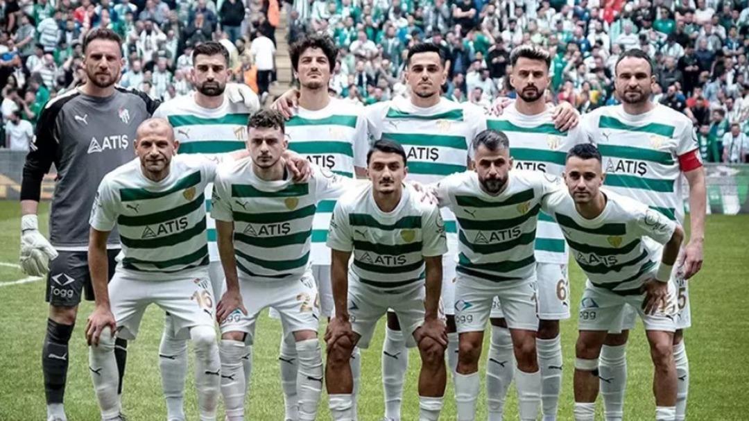 Bursaspor şampiyonluğunu ilan etti! Üst lige geri döndü... 1
