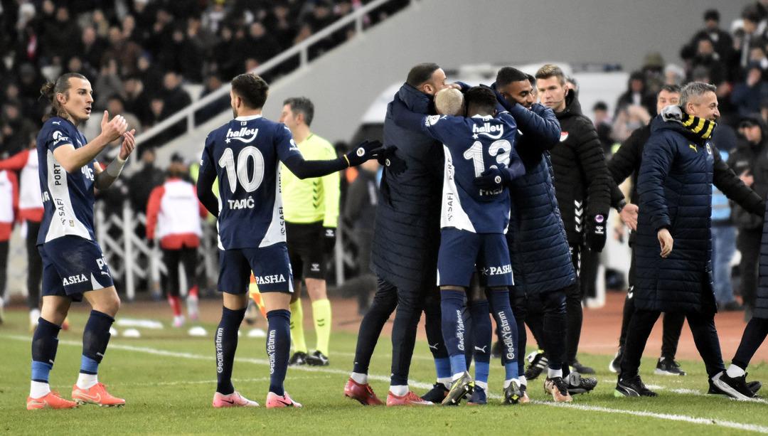 SIVASSPOR---FENERBAHCE--FOTOGRAFLAR_657762_194889