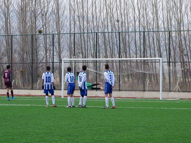 U 17 Gediz- Hisarcık Grubu’nun şampiyonu Dayınlarspor