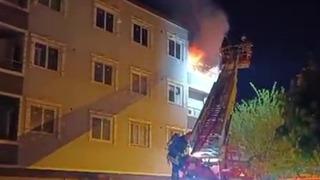 Hatay'da 4 katlı binada yangın! Ekipler sevk edildi