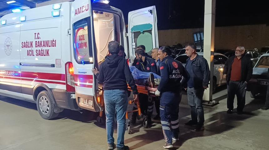 Adana'da 1 kişinin ağır yaralandığı silahlı kavga güvenlik kamerasında