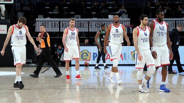 PTT Erkekler Türkiye Kupası’nda finalin adı: Anadolu Efes-TOFAŞ