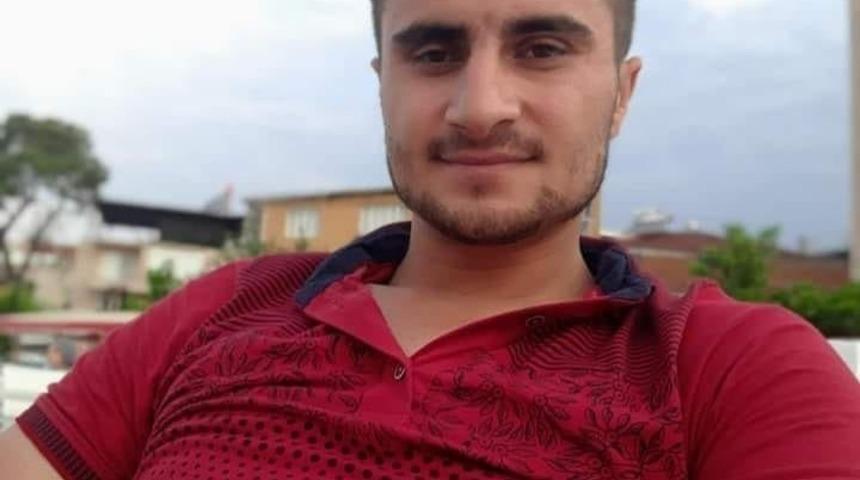 İkinci kattan düşen genç hayata tutunamadı