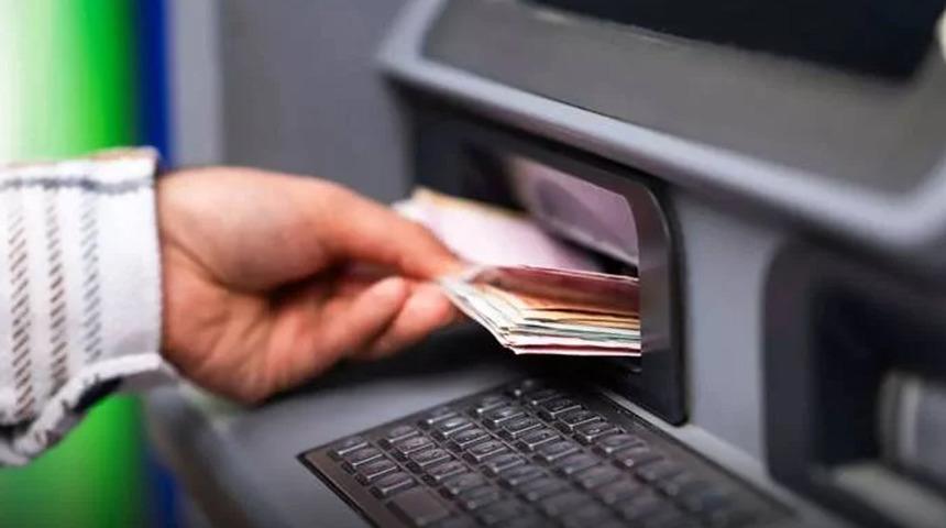 Bankaların ATM'den para çekme limitleri değişti