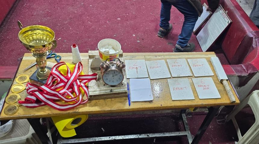 Sakarya'da horoz dövüştüren 32 kişiye 416 bin 386 lira ceza