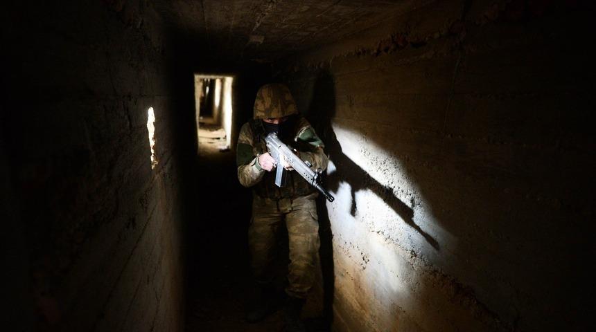 Ter&ouml;r &ouml;rg&uuml;t&uuml; PYD&rsquo;nin lojistik yolları kesiliyor