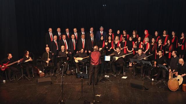 Nilüfer'de kulakların pasını silen Türk Halk Müziği şöleni