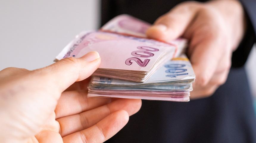 Asgari ücrete ara zam için milyonların merak ettiği soruya uzman isimden yanıt! İhtimali böyle açıkladı