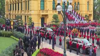 Çin Devlet Başkanı Şi, Vietnam'da resmi törenle karşılandı