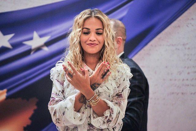 Rita Ora Kosova'nın 10'uncu bağımsızlık yıldönümünde konser verdi