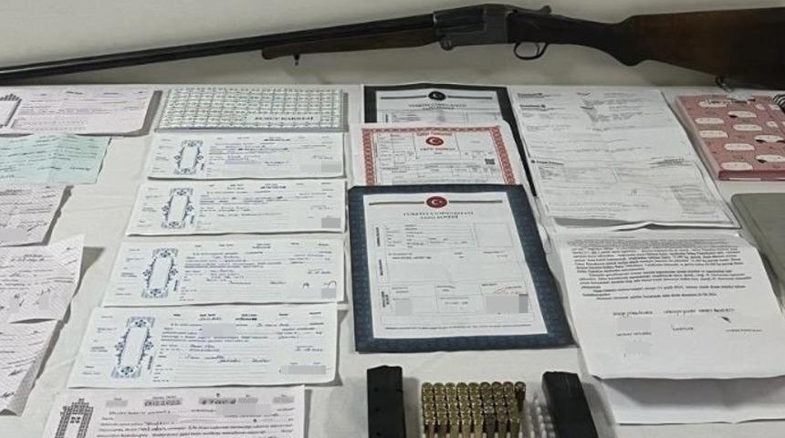 Denizli'de tefecilik operasyonu! 3 şüpheli tutuklandı