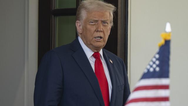 Trump, Rusya-Ukrayna savaşı için Biden ve Zelenskiy'i suçladı: Bunu durdurmalıyız