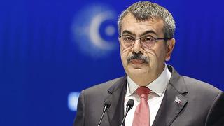 CHP'li Deniz Yücel'den Bakan Tekin'e sert sözler! O koltuktan kısa süre sonra kalkacaksın