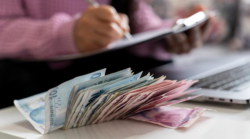 Mevduat faizi yüzde 50 getiri sağlıyor ama yüzde 60'ı da bulabilir! 'Artışlar normal' Yatırımcı için kritik uyarı...
