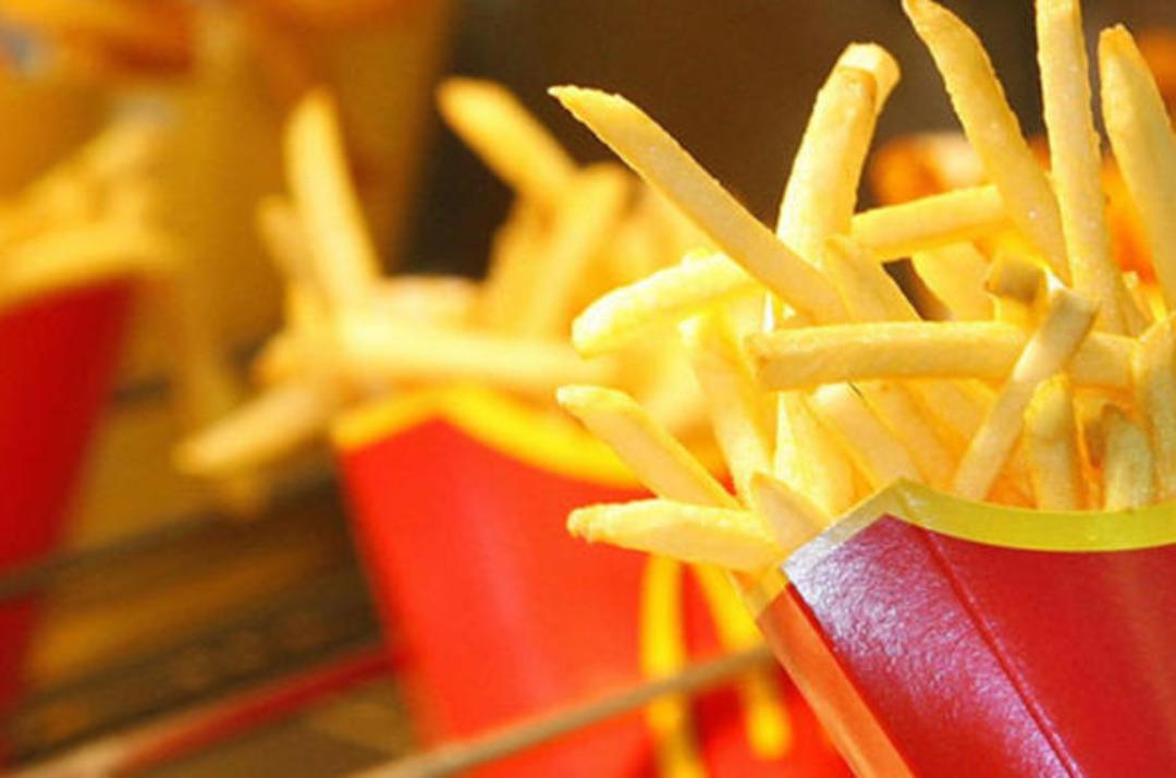 Fast food devinde skandal...