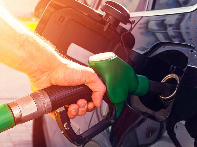 Akaryakıta zam geldi! Tabelada 60 TL göründü