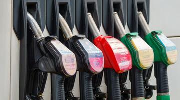 Gece yarısı değişti! Akaryakıta beklenen zam geldi, 15 Kasım 2025 güncel motorin, benzin ve otogaz fiyatları...