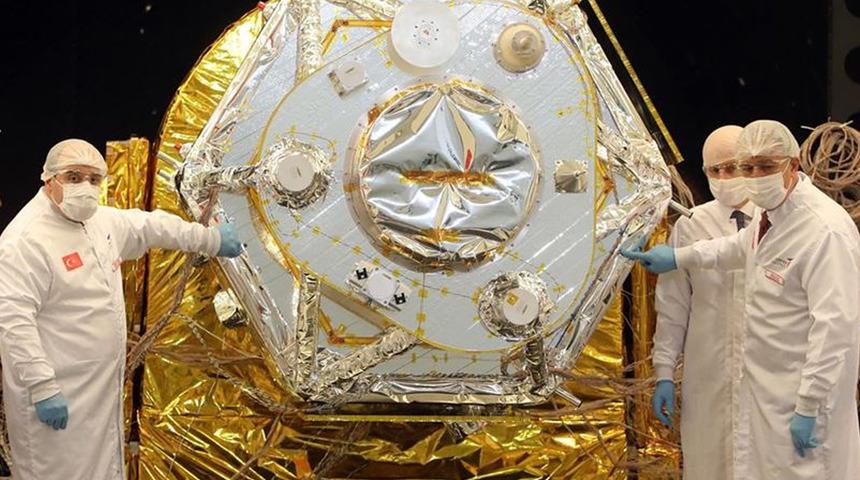 Türkiye'nin uzaydaki gururu İMECE 2 yaşında!