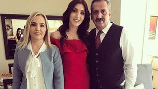 Yavuz Bingöl'ün kızı Türkü Sinem Bingöl nişanladı