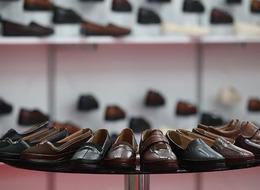 150 yıllık ayakkabı devi iflas ediyor! Yüzlerce çalışanı işsiz kalacak... Yüzde 70 indirim ile tüm mağazalarında kepenk indirdi