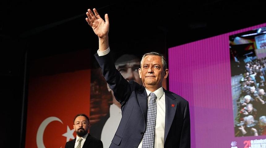 &Ouml;zg&uuml;r &Ouml;zel ve 5 CHP'li milletvekili i&ccedil;in 'r&uuml;şvet' fezlekesi! Dosya Ankara'ya g&ouml;nderildi