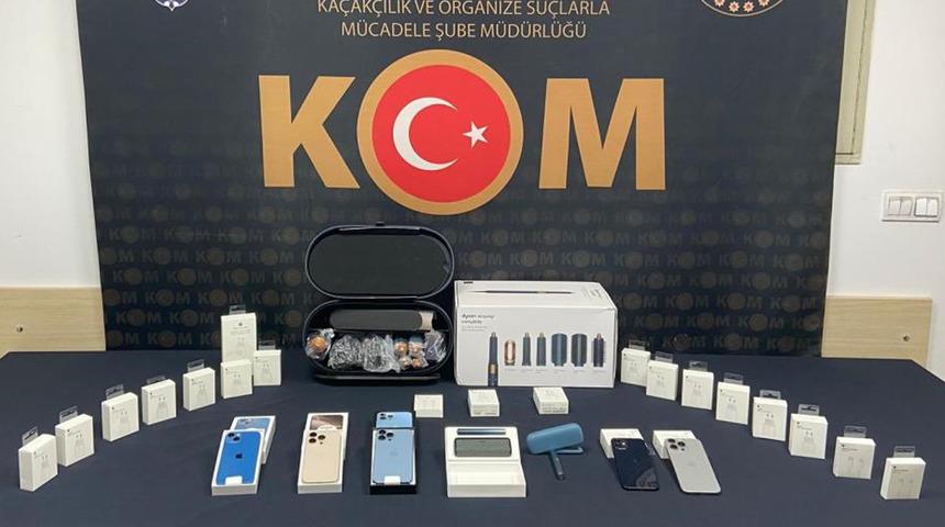Kastamonu'da kaçak telefon operasyonu
