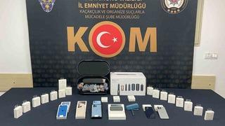 Kastamonu’da kaçak telefon operasyonu