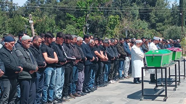 Kazada ölen anne ile oğlu yan yana toprağa verildi