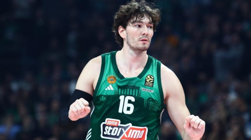 Panathinaikos, milli basketbolcu Cedi Osman'ın sözleşmesini 2027'ye kadar uzattı