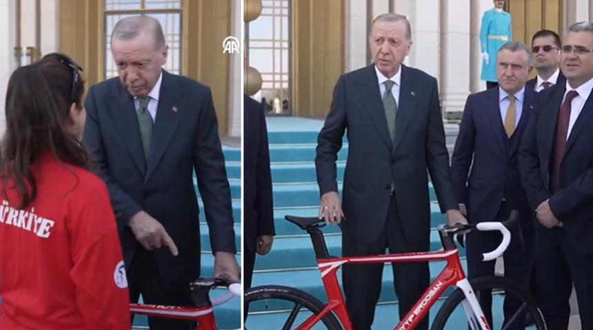 Cumhurbaşkanı Erdoğan, 60. Cumhurbaşkanlığı Türkiye Bisiklet Turu tanıtımına katıldı