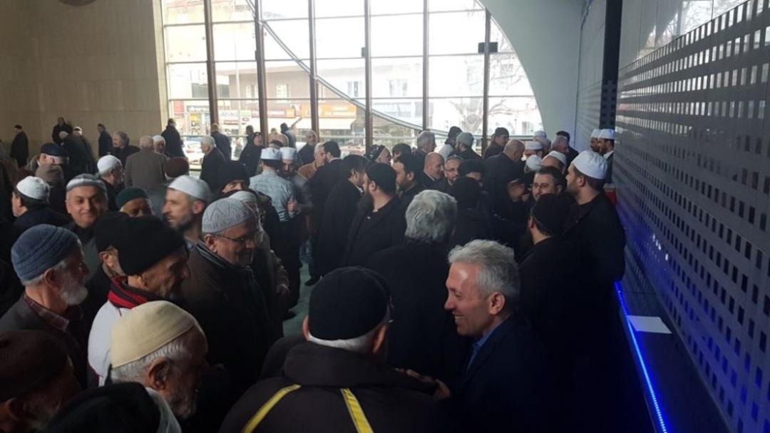 &rsquo;Duada Buluşuyoruz&rsquo; adlı programda eller şehitler i&ccedil;in semaya a&ccedil;ıldı