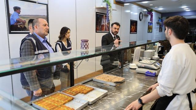  Kırşehir'de tatlıcılar 'dara' denetiminde!