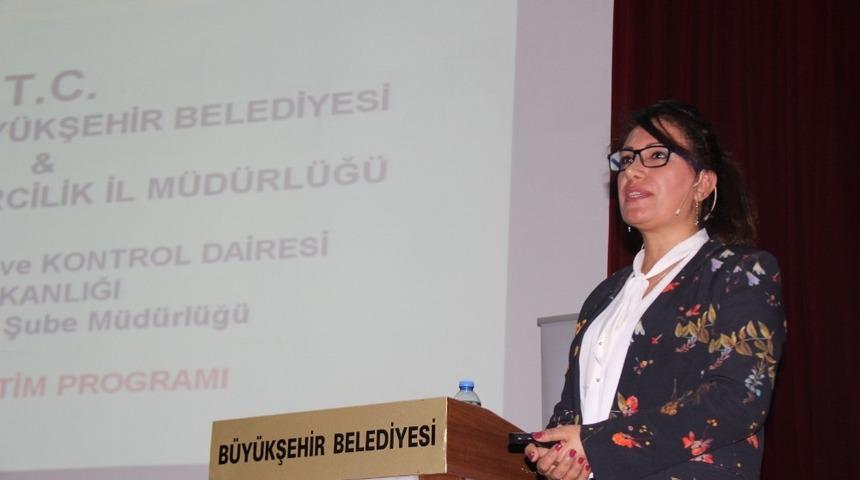 B&uuml;y&uuml;kşehir Belediyesinden sağlık personellerine tıbbi atık semineri