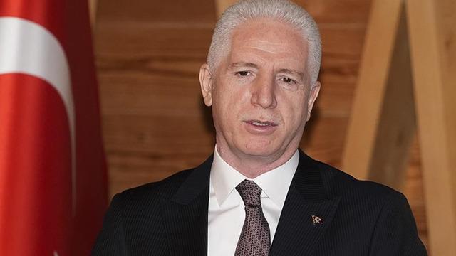 Vali Gül, gençleri provakasyonlara karşı dikkatli olmaları yönünde uyardı