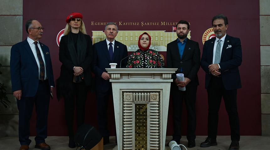 Yeni Yol Partisi ve Yeniden Refah Partisi milletvekilleri İklim Kanunu Teklifi'nin geri çekilmesini istedi