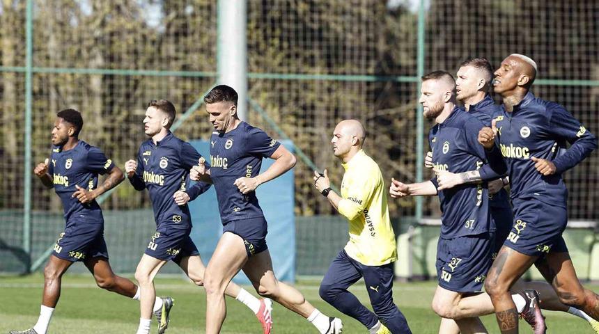Fenerbahçe, Kayserispor maçı hazırlıklarına başladı