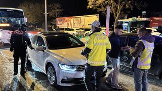 Edirne'de bir otomobilde 70 mermi ele geçirildi