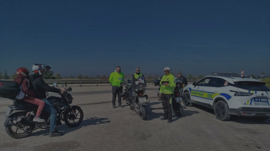 Kurallara uymayan motosikletlilere 52 bin lira ceza