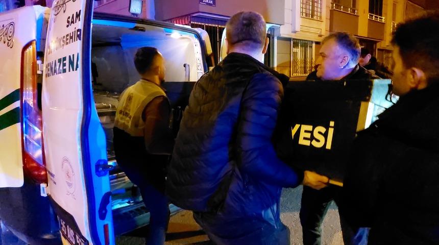 Samsun'da koca dehşeti: Uzaklaştırma kararı bulunan eşini sokak ortasında öldürdü